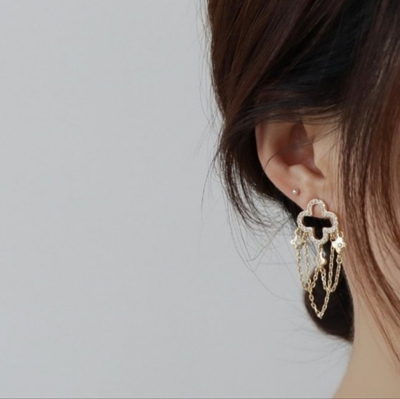 Clover 14k Gold Plated Zircon Chain Earrings - Picture 4 of 5